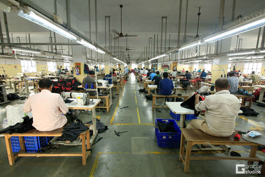 "Crafting Quality: Exploring Optima Bags' Canvas Bag Making Process"