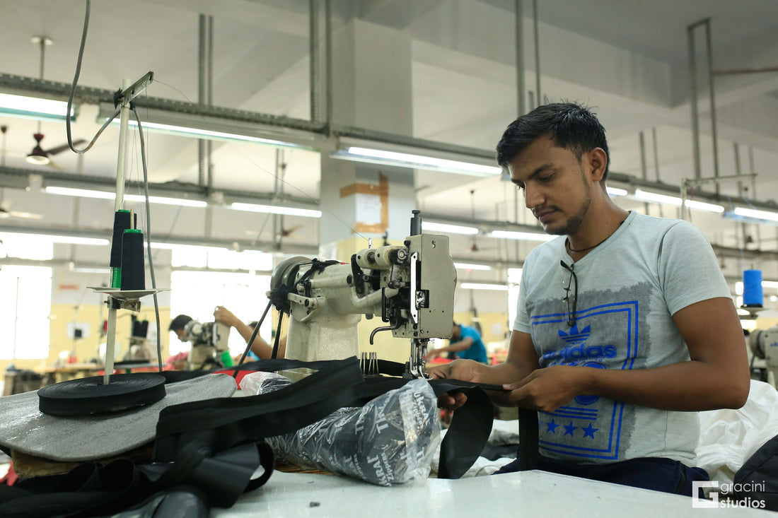 "Discover the Best Local Custom Bag Manufacturers: An Inside Look at Optima Bags"