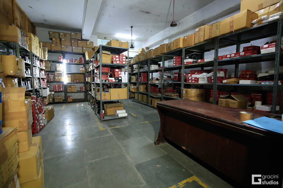 "Inside Look: Optima Bags' Eco-Friendly Manufacturing Process for Shopping Bags"